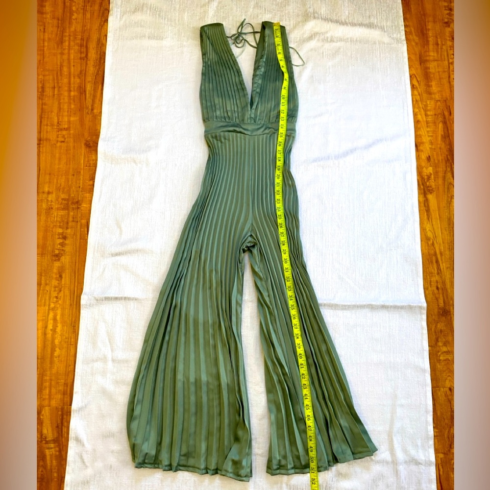 🌷Abercrombie & Fitch Giselle Pleated Jumpsuit Green XXSP xxs petite 24 inseam